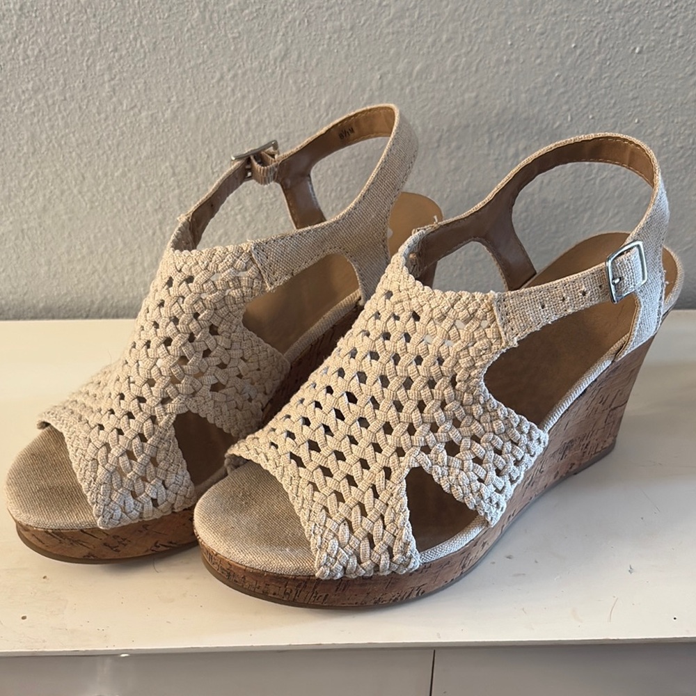 SO Cream Wedge Sandals with Woven Straps
